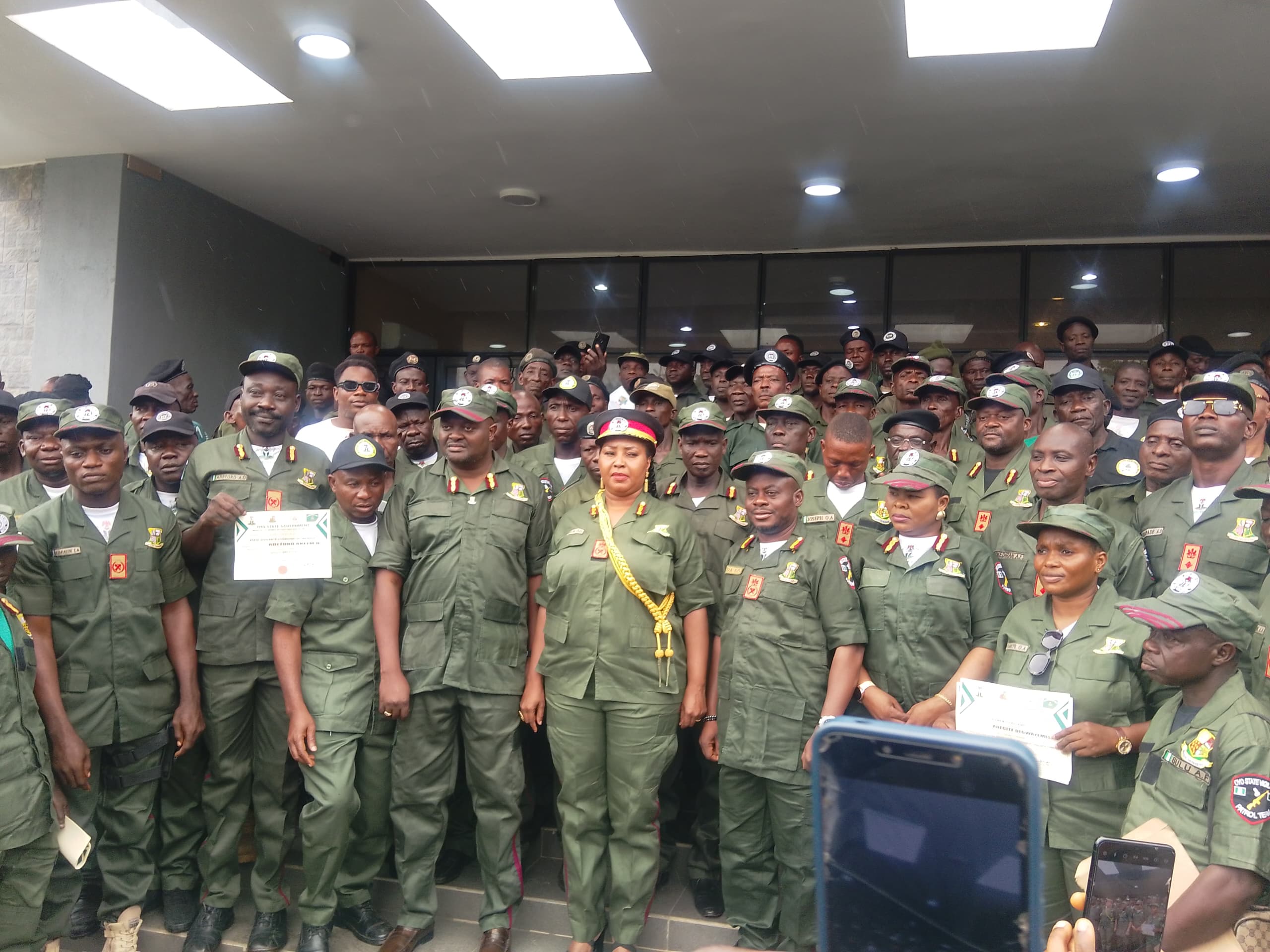 oyo-state-govt-inaugurates-vigilante-committee.jpg
