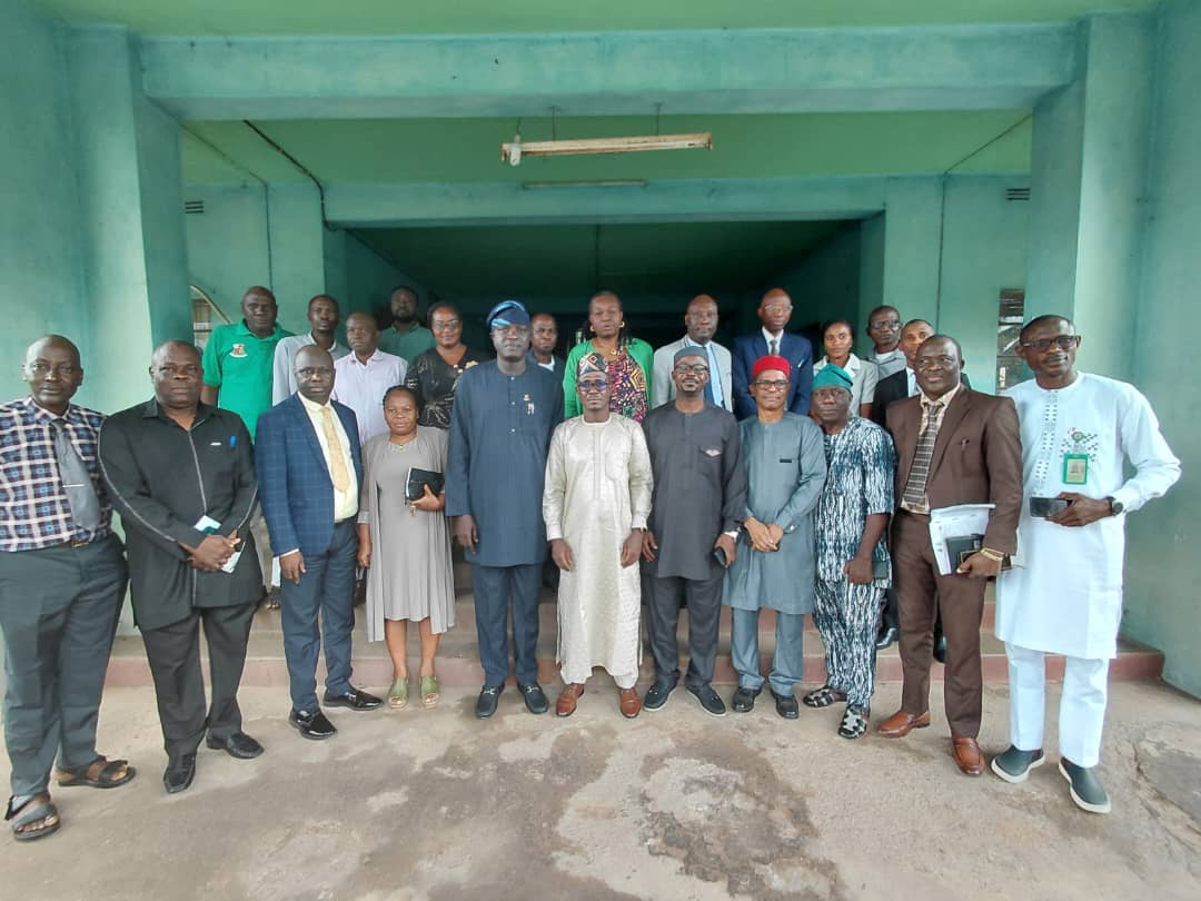 oyo-state-govt-receives-federal-delegation-on-agri-food-market-development-project.jpg