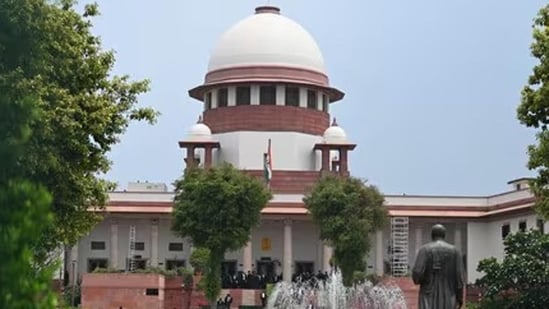 sc-stays-bombay-hc-acquittal-of-all-12-accused-in-2006-mumbai-train-blasts-case.jpg