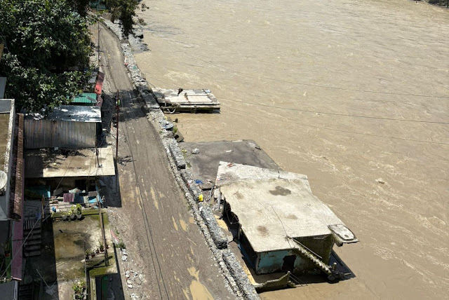 teesta-river-overflow-disrupts-traffic-again-in-nh-10-as-aftermath-of-2023-glof-raises-basin-level.jpg