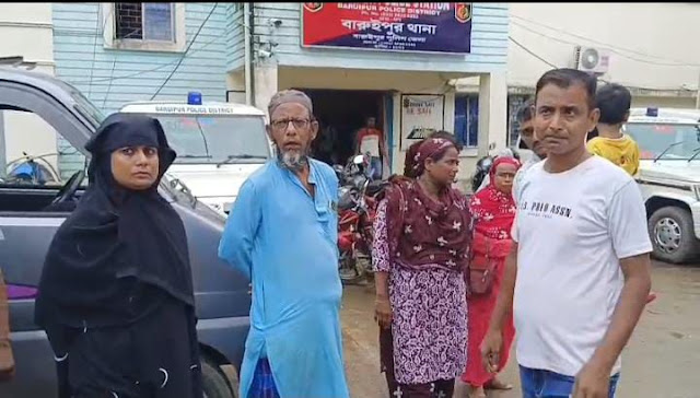 tension-in-mallikpur-after-alleged-bomb-blast-in-sultanpur-two-arrested-by-police.jpg