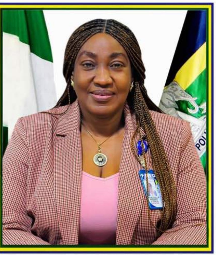 aig-margaret-ochalla-orders-another-set-of-police-officers-to-vomit-n2m-extorted-from-complainant.jpg