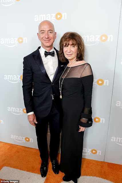amazon-billionaire-jeff-bezos-mother-jackie-bezos-dies-at-78.jpg