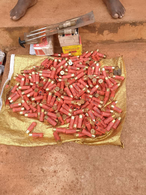 anambra-police-arrest-65-year-old-man-with-over-1000-rounds-of-live-ammunition-in-onitsha.jpg