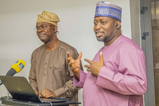 apc-national-youth-leader-dayo-israel-zonal-youth-leaders-visit-sail-innovation-lab-hail-senator-abirus-leadership-in-digital-innovation.jpg