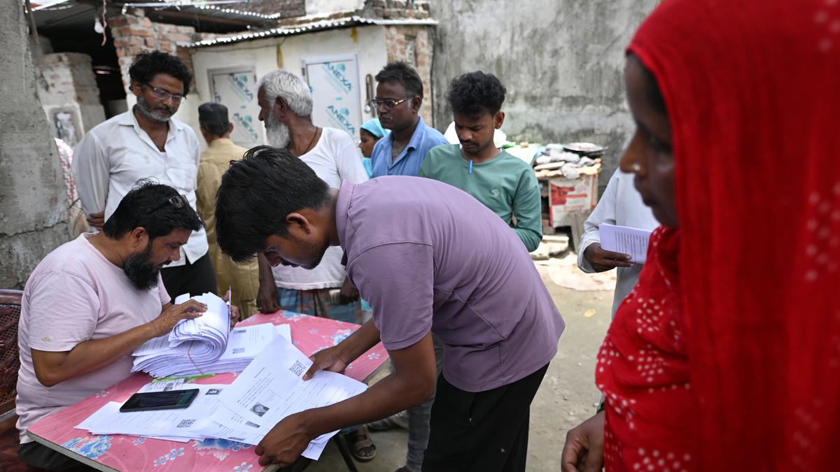 bengal-electoral-rolls-two-eros-quizzed-over-bogus-voters.jpg