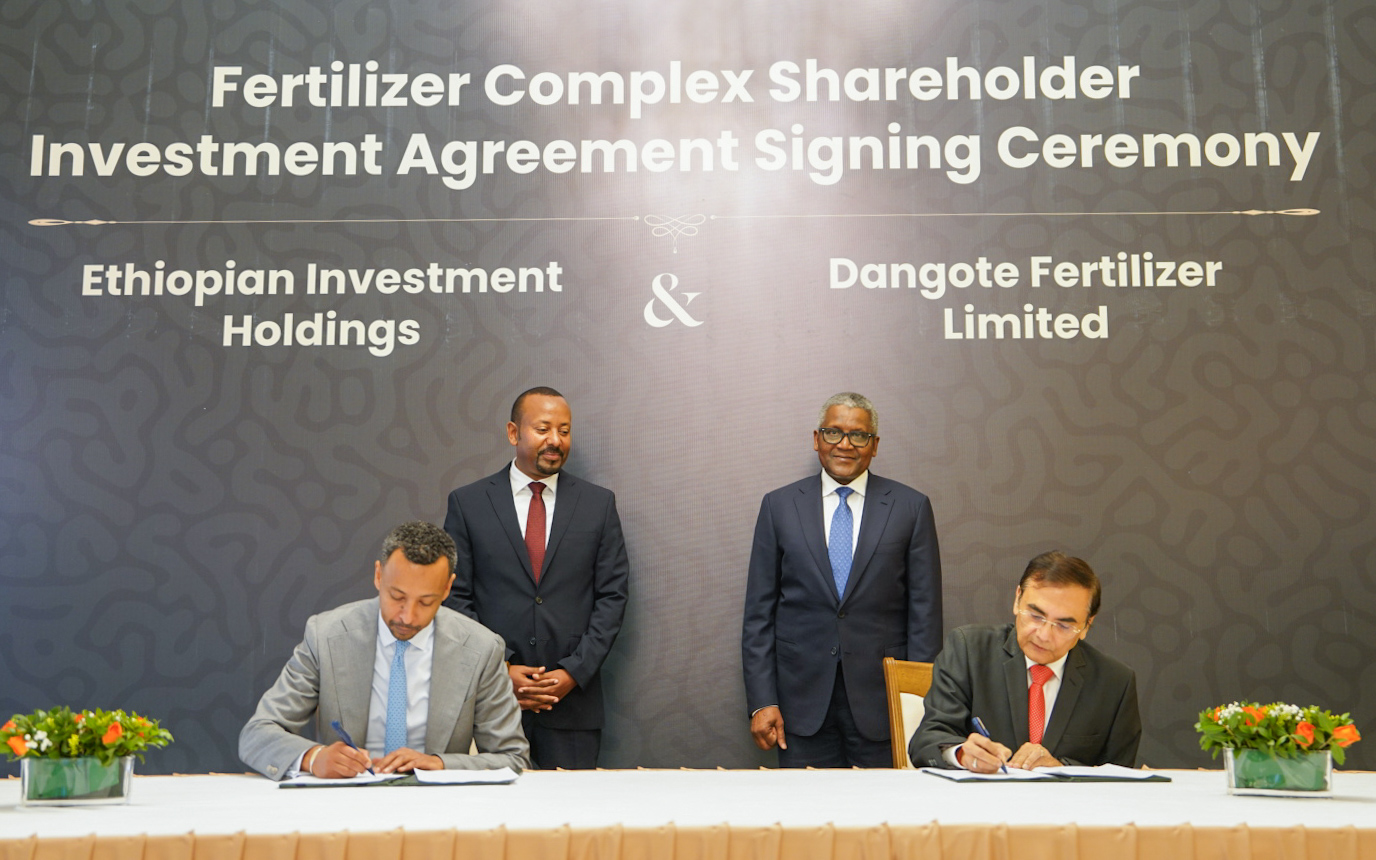 dangote-ethiopian-govt-sign-agreement-to-build-2-5bn-fertiliser-plant.jpg