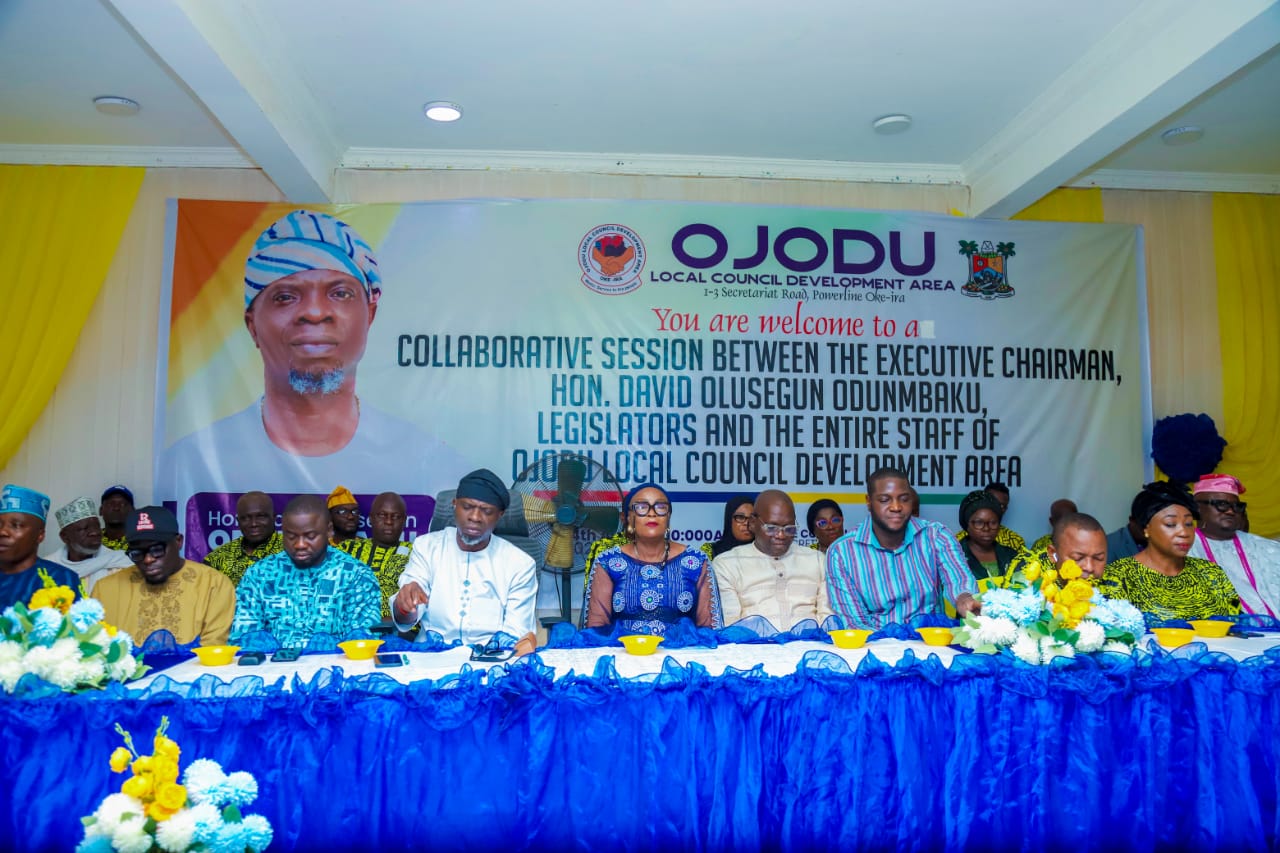 hon-segun-odunmbaku-leads-strategic-session-with-legislators-management-staff-of-ojodu-lcda.jpg