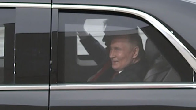 i-hope-secret-service-swept-donald-trumps-limousine-for-microchip-after-ride-with-vladimir-putin-former-cia-director-john-brennan-warns.jpg