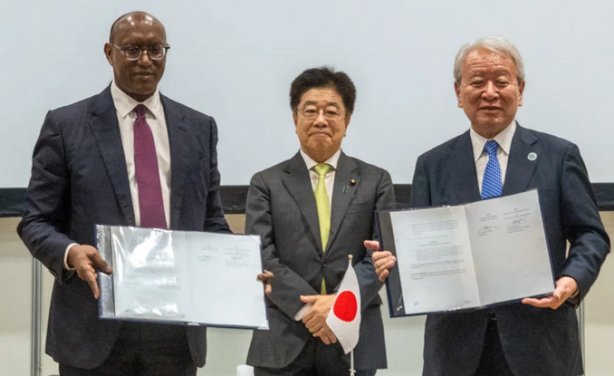 japan-african-development-bank-sign-agreement-to-extend-enhanced-private-sector-assistance-for-5-5-billion-sixth-phase.png