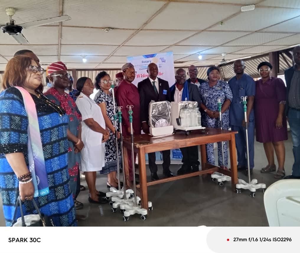 mcc-gbaja-receives-medical-items-from-rotary-club-surulere.jpg