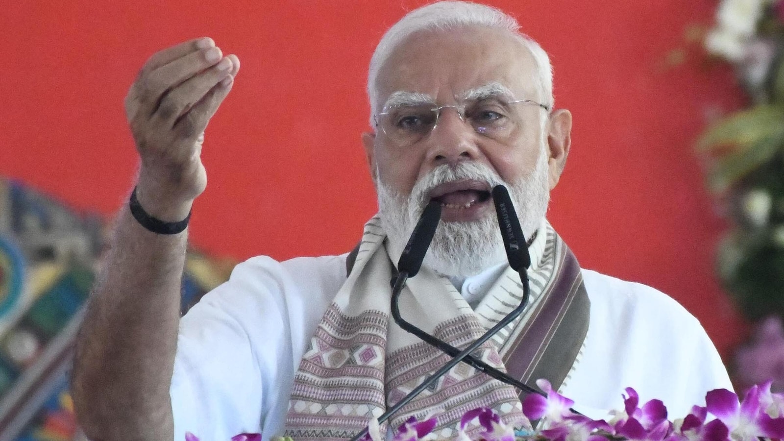 modi-targets-tmc-over-corruption-defends-bill-to-bar-jailed-leaders-from-holding-posts.jpg