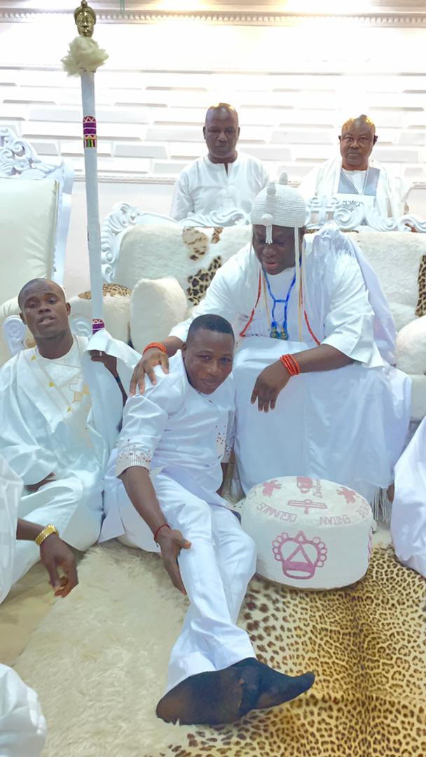 ooni-receives-sunday-igboho-in-ile-ife-blesses-him-with-forgiveness.jpg