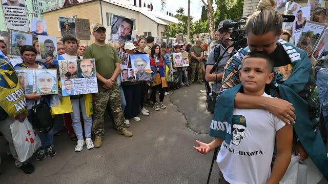 russia-and-ukraine-exchange-eighty-four-prisoners-each.jpg