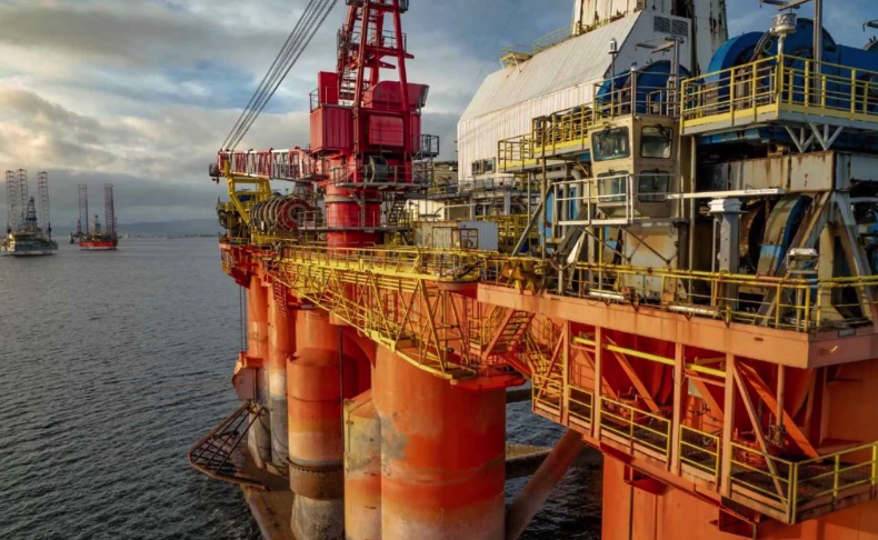 utm-offshores-flng-project-got-global-recognition.jpg