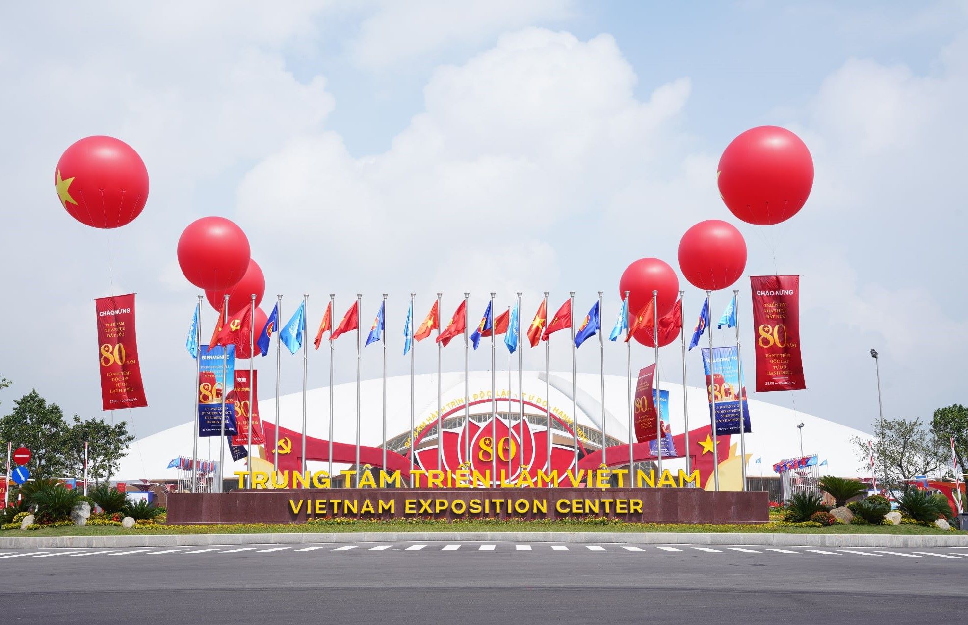 vietnams-global-aspirations-on-display-at-hanois-new-vietnam-exposition-center-the-vietnam-exposition-center-in-hanoi-vietnam.jpg