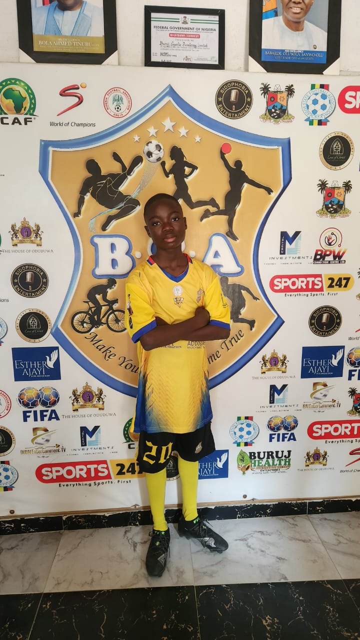 buruj-sports-academy-welcomes-new-student-abraham-erinle.jpg