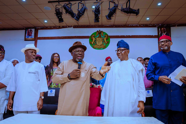 governor-sheriff-oborevwori-urges-apc-members-deltans-to-prioritize-voter-registration-for-2027-elections.jpg