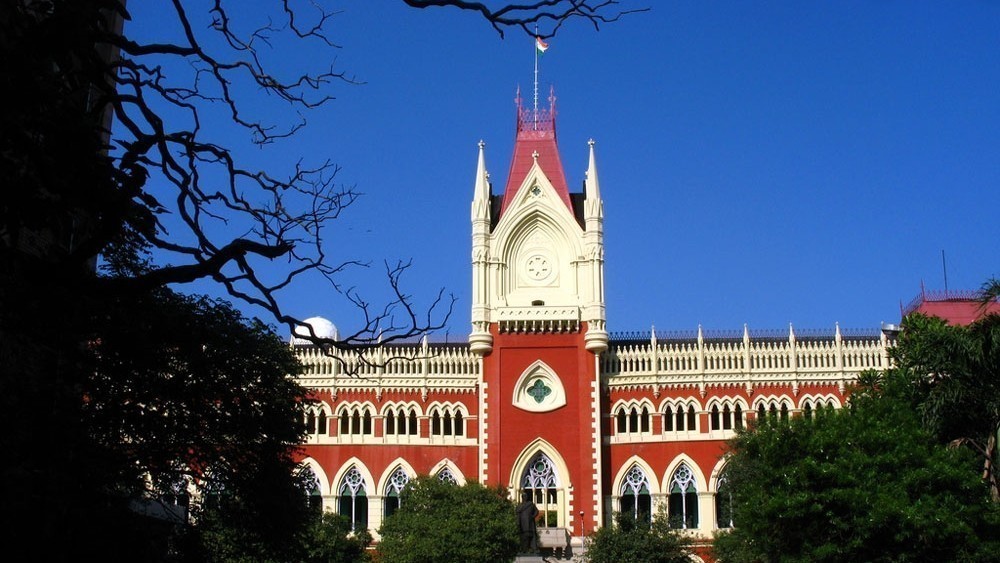 hc-orders-probe-into-assault-on-rg-kar-victims-mother.jpg