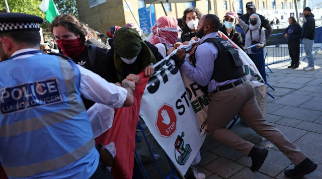 massive-protests-erupt-in-london-over-israeli-arms-manufacturers-presence-at-dsei-and-herzogs-visit-amid-gaza-genocide-concerns.jpg