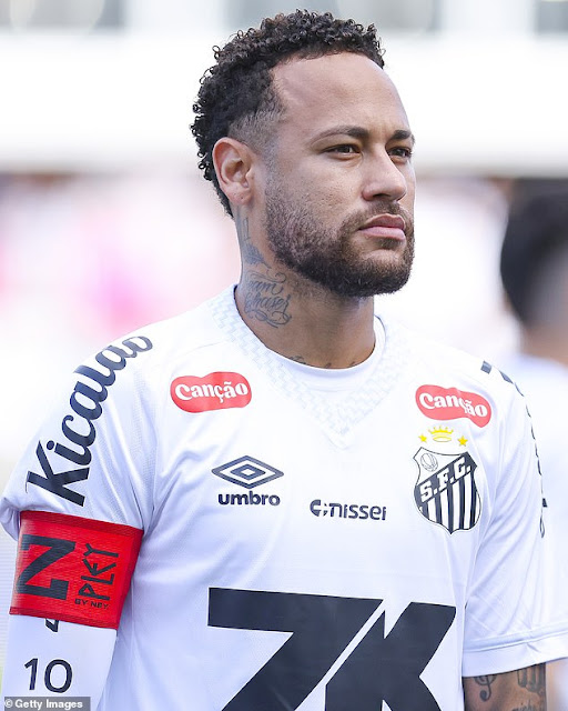 neymars-billion-dollar-bequest-a-brazilian-tycoons-unprecedented-gift-to-a-football-icon.jpg