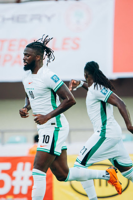 nigeria-secures-crucial-1-0-victory-over-rwanda-to-bolster-2026-world-cup-qualification-hopes.jpg